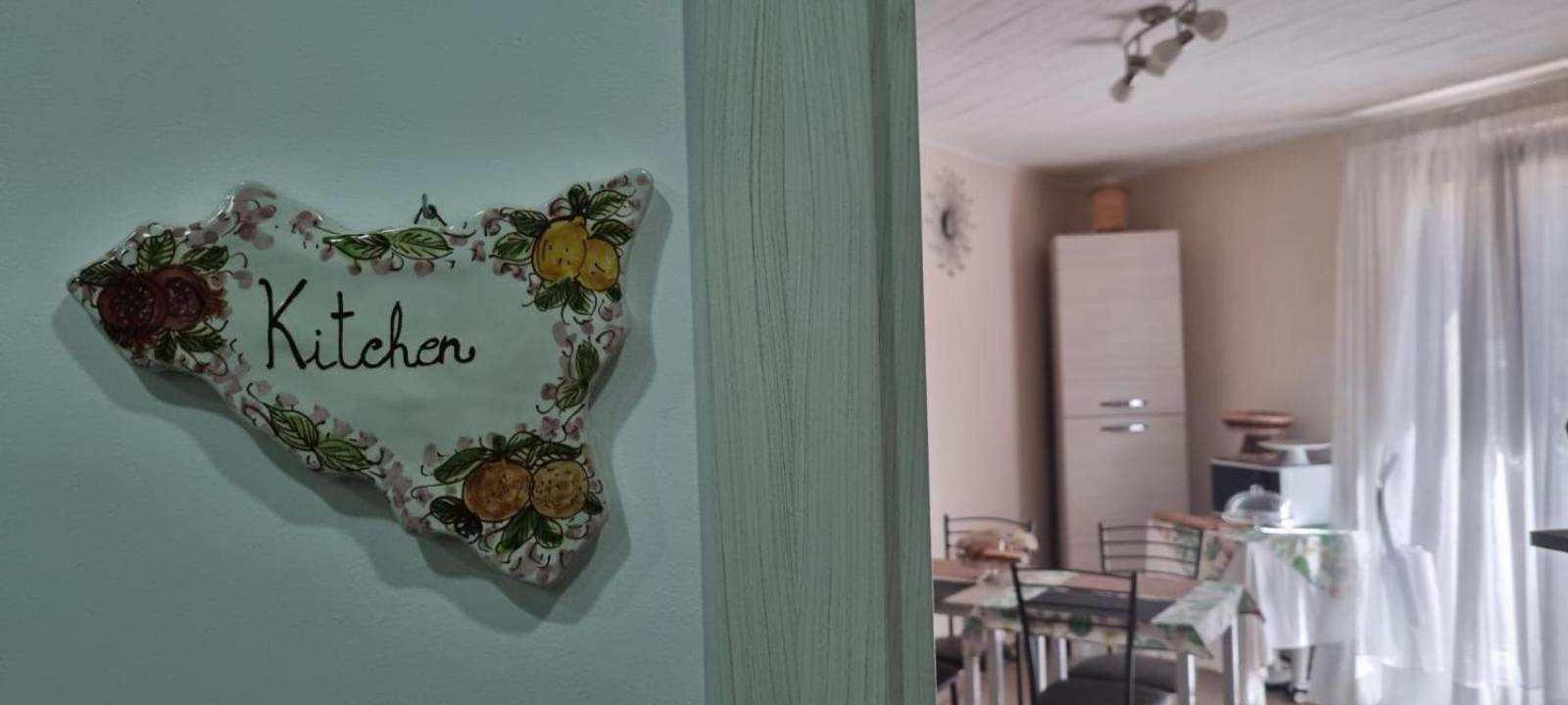 La Regina Di Saba Bed and Breakfast Piazza Armerina Buitenkant foto