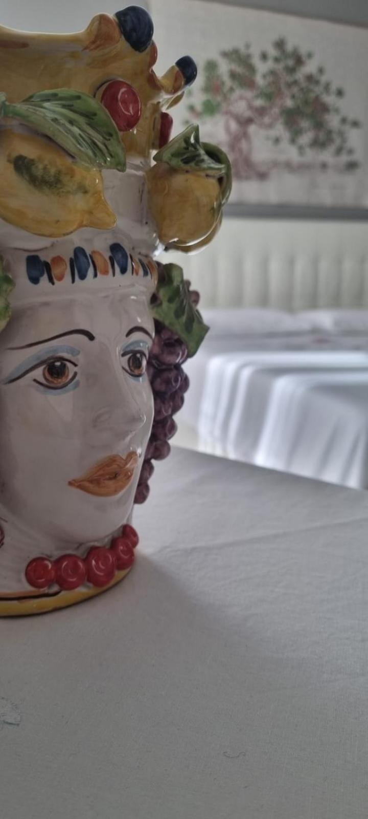 La Regina Di Saba Bed and Breakfast Piazza Armerina Buitenkant foto