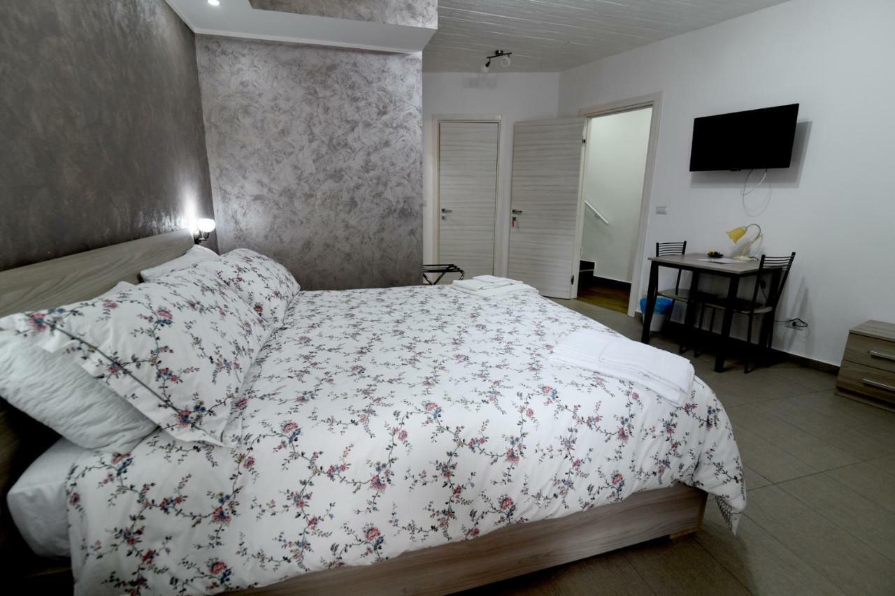 La Regina Di Saba Bed and Breakfast Piazza Armerina Buitenkant foto